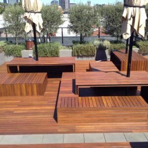 deck with seating built in